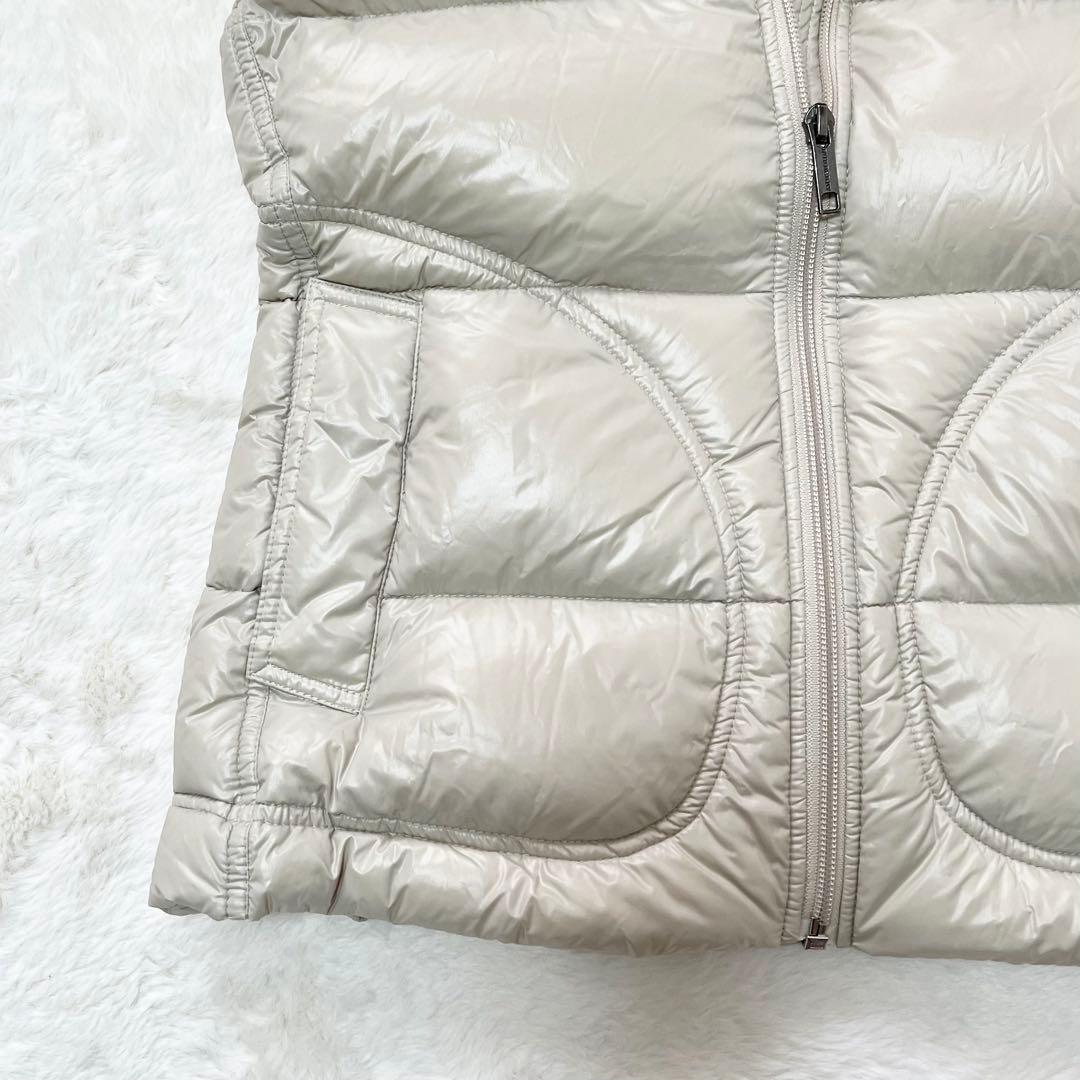 【メリーちゃん】バーバリー✨️ダウンベスト　ノバチェック　ハンガリーグース