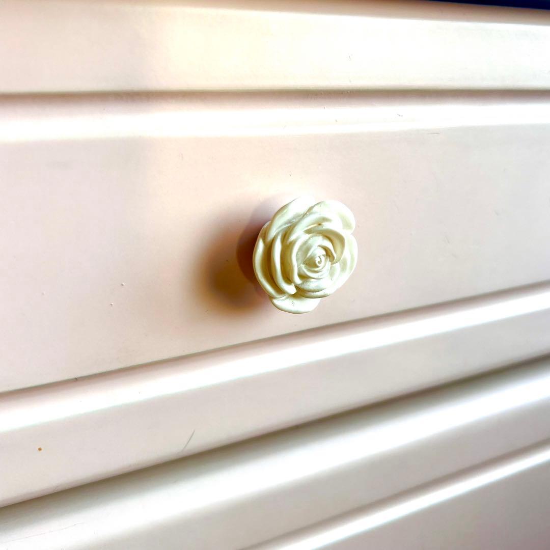 ピンクのテレビボード　フェミニン プリンセス系 幅90cm ロココ調　テレビ台