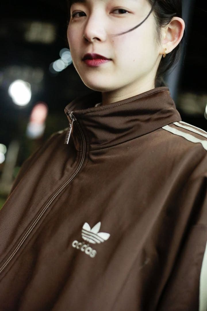 90s adidas トラックジャケット ブラウン 在原みゆ紀さん着