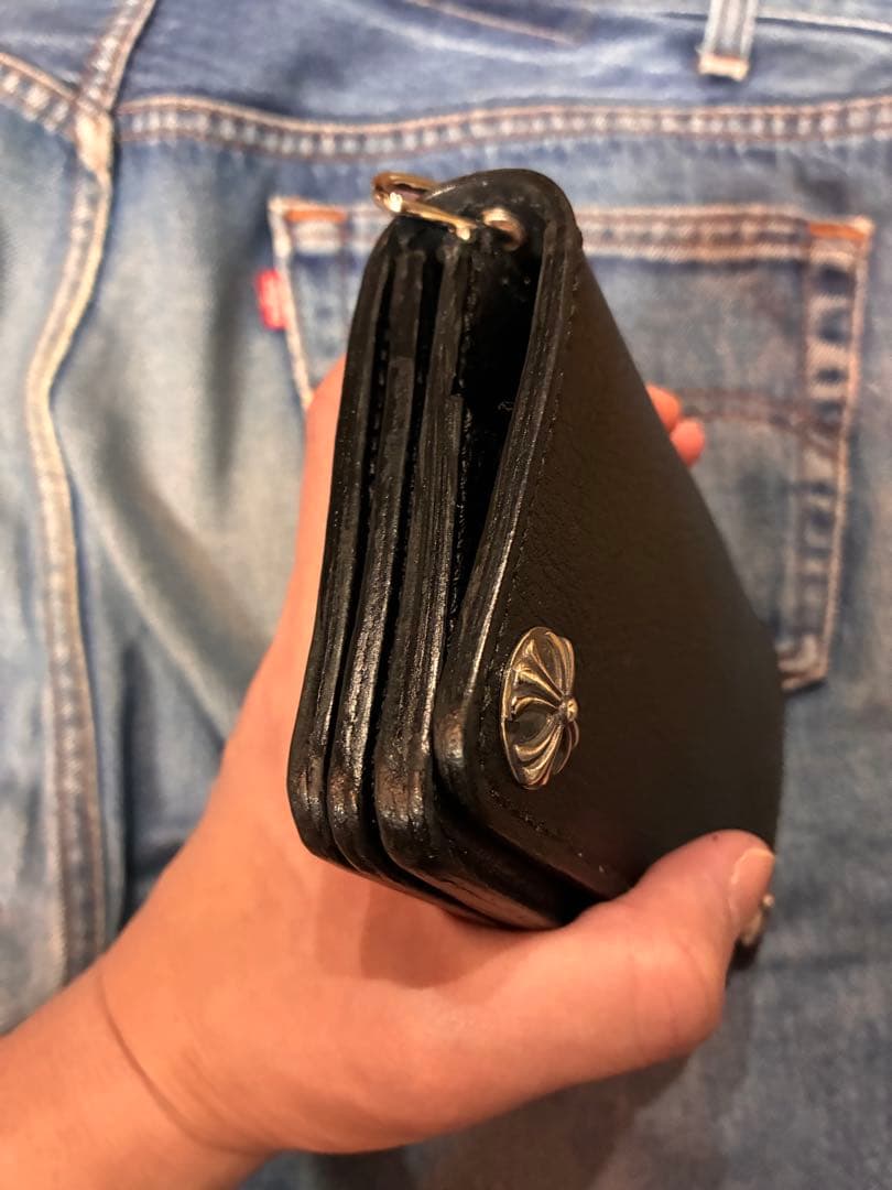 トラッカーウォレット　ミドルサイズ　シボ革　クロスボールコンチョ　合金シルバー