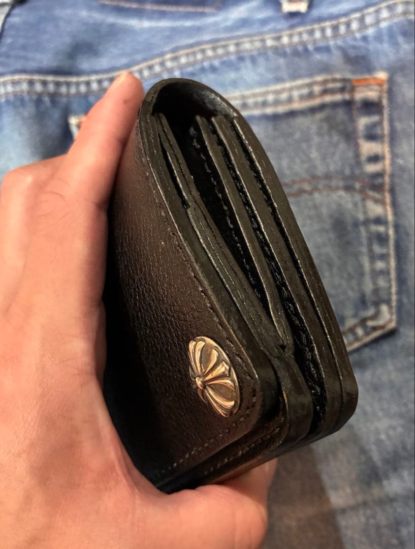 トラッカーウォレット　ミドルサイズ　シボ革　クロスボールコンチョ　合金シルバー