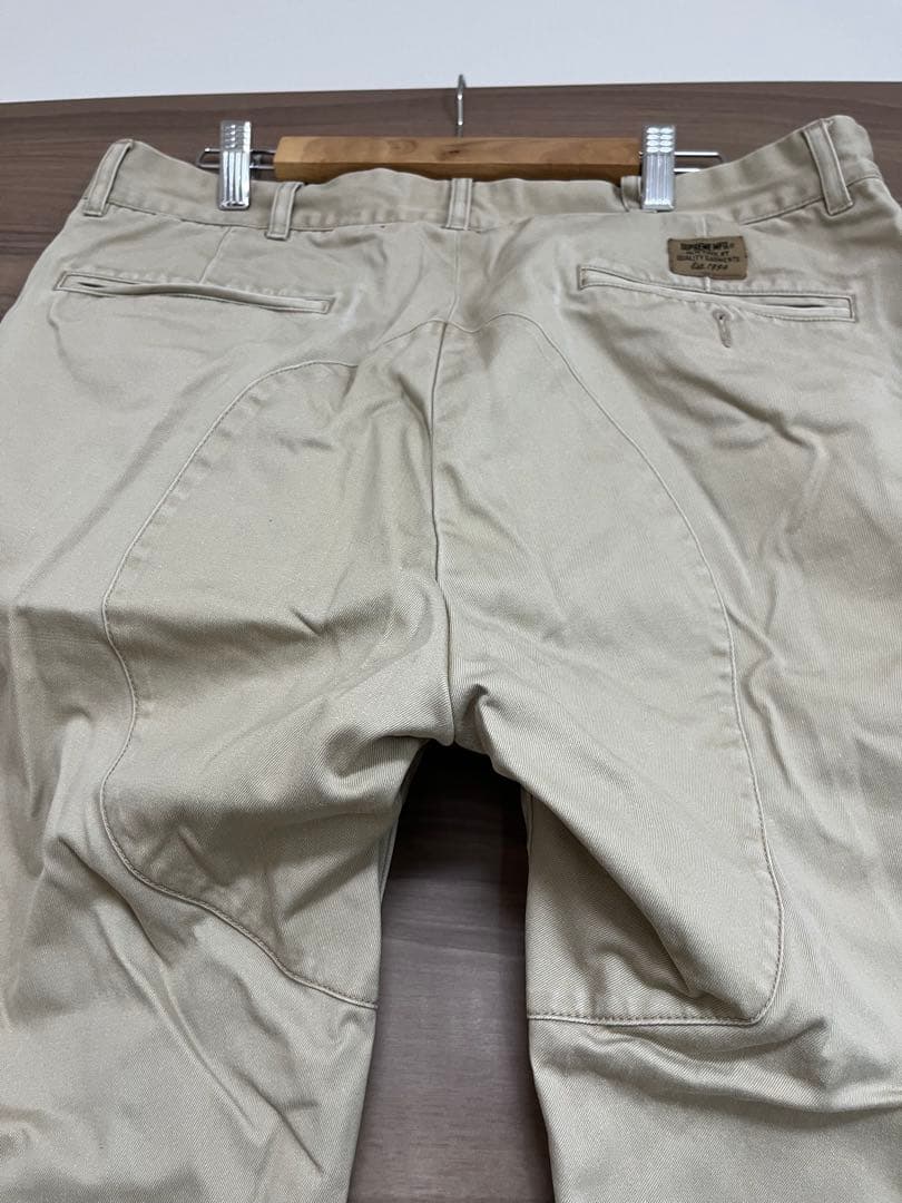 supreme チノパン　ベージュ