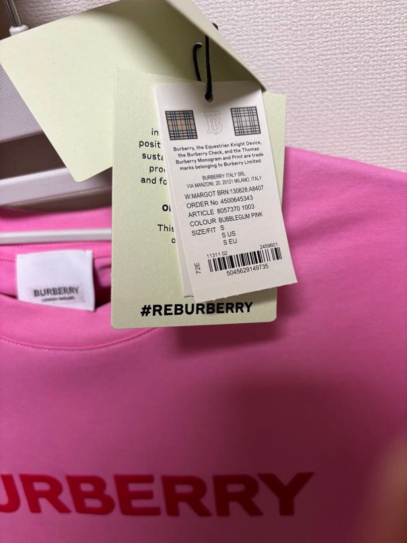 BURBERRY ピンク 半袖Tシャツ S