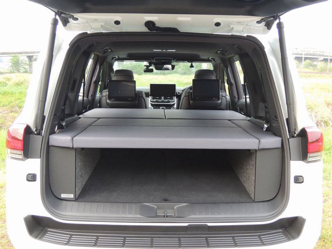 工房・リンクス 製 ランドクルーザー300 ベットキット7人乗り