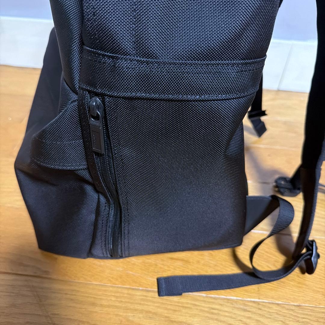 美品 MONOLITH BACKPACK PRO M BLACK モノリス