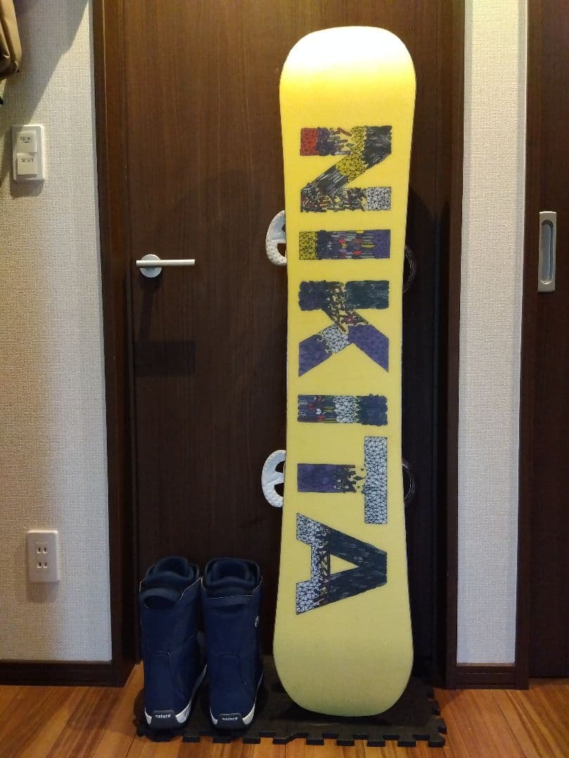 【3点セット 送料込み】NIKITA 148 レディース スノーボード セット！