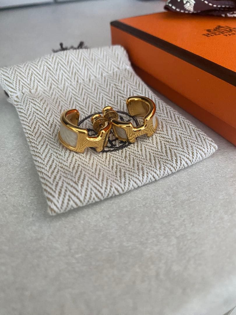 【新品】HERMES エルメス オランプ ピアス ゴールド クレ
