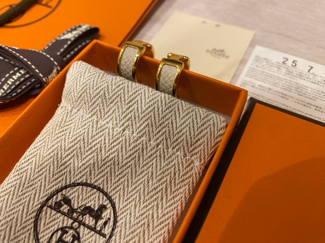 【新品】HERMES エルメス オランプ ピアス ゴールド クレ