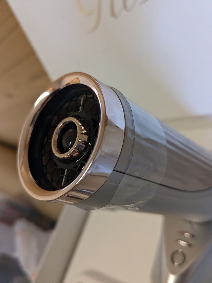 【美品】ReFa リファビューテック ドライヤー　RE-CB-48A　シャンパン