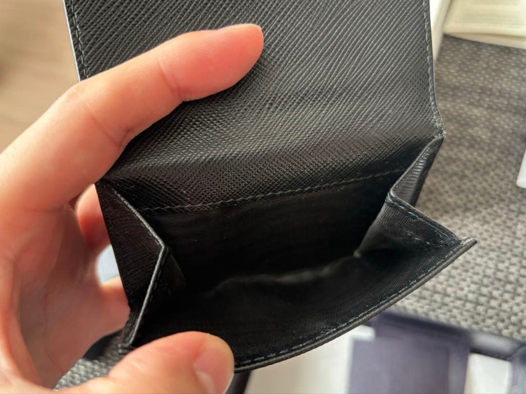 PRADA 2MH042 サフィアーノトライアングル コンパクトウォレット