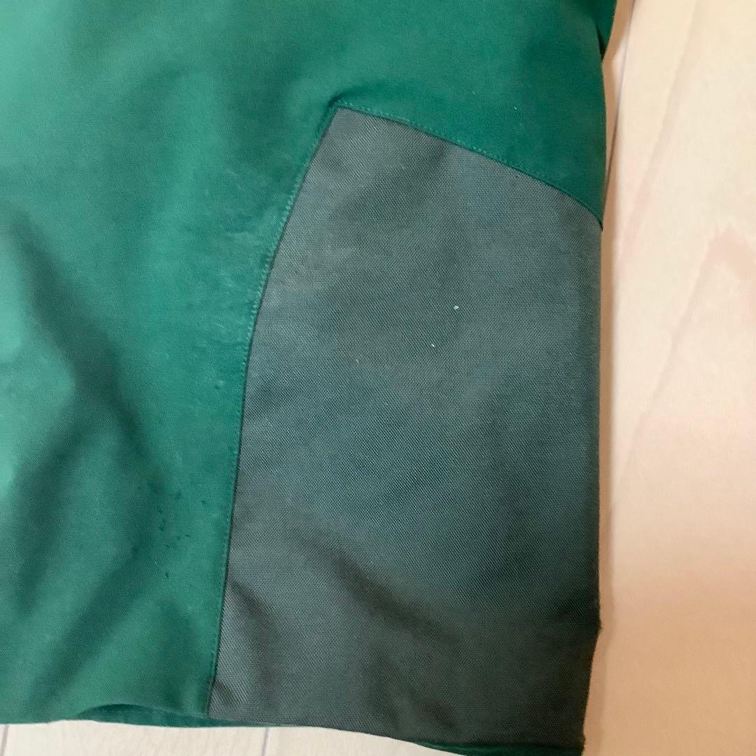 グリーンスキーウェア 防水素材 フード付き