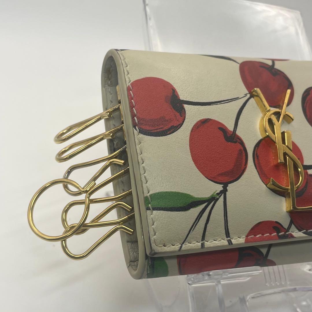 専用❗️Yves Saint Laurent✨サンローラン　チェリー柄　キーケース