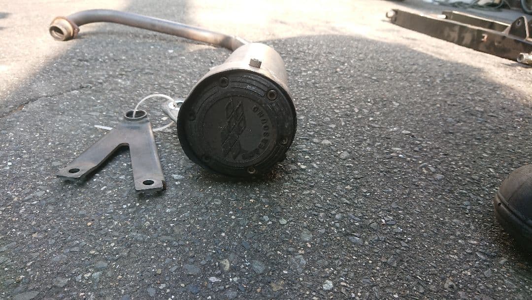 FTR223 マフラー 使用感あり 取り付けブラケット付き