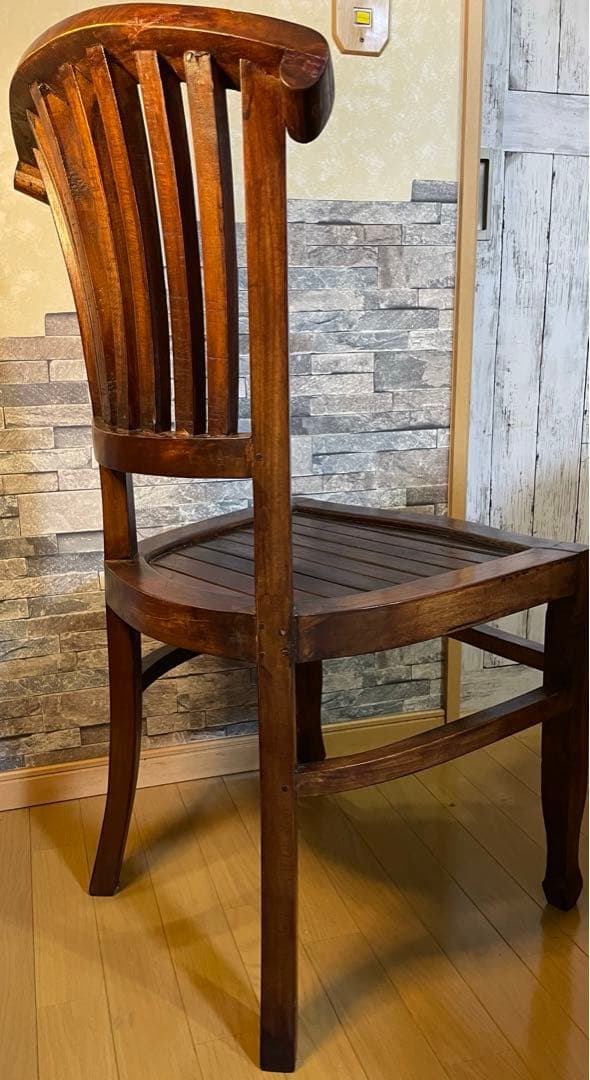 アンティークチェアー　ハンドメイド品　高級質感　インテリア　レトロ　アンティーク