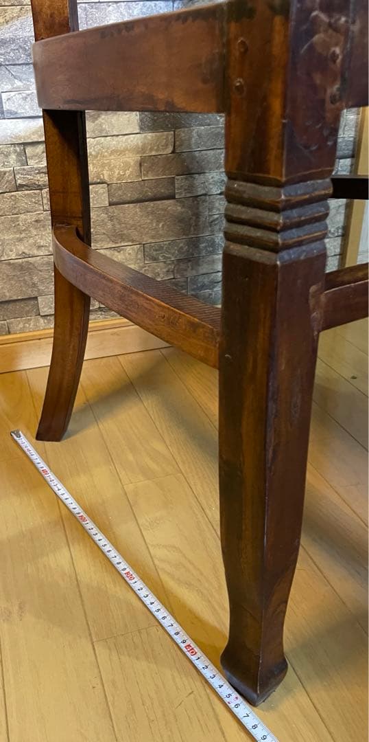 アンティークチェアー　ハンドメイド品　高級質感　インテリア　レトロ　アンティーク