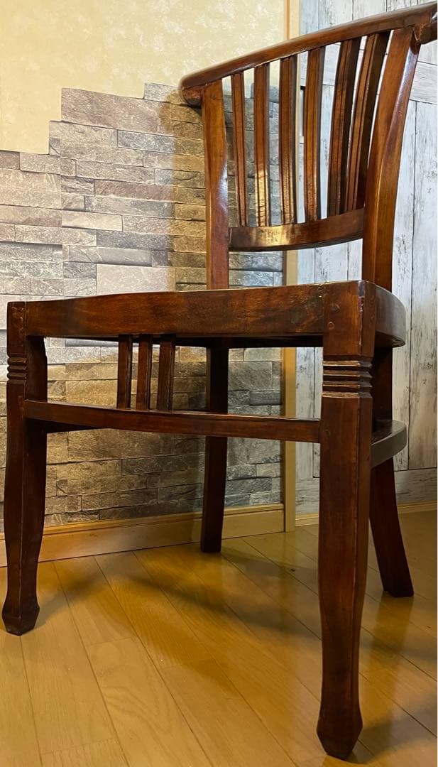 アンティークチェアー　ハンドメイド品　高級質感　インテリア　レトロ　アンティーク