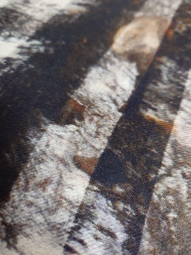 ファリエロ サルティ　Faliero Sarti　ストール　森林柄　その2