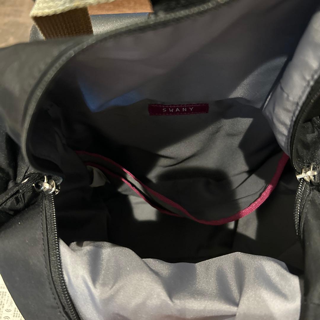 SWANY キャスターバック