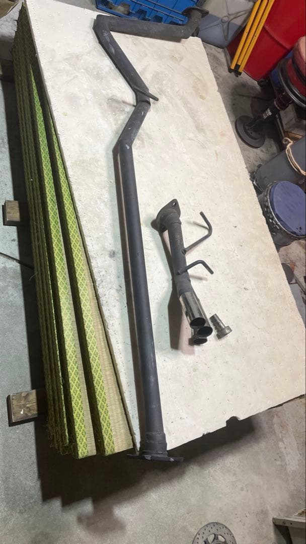 86 BRZ ワンオフ　デュアルマフラー