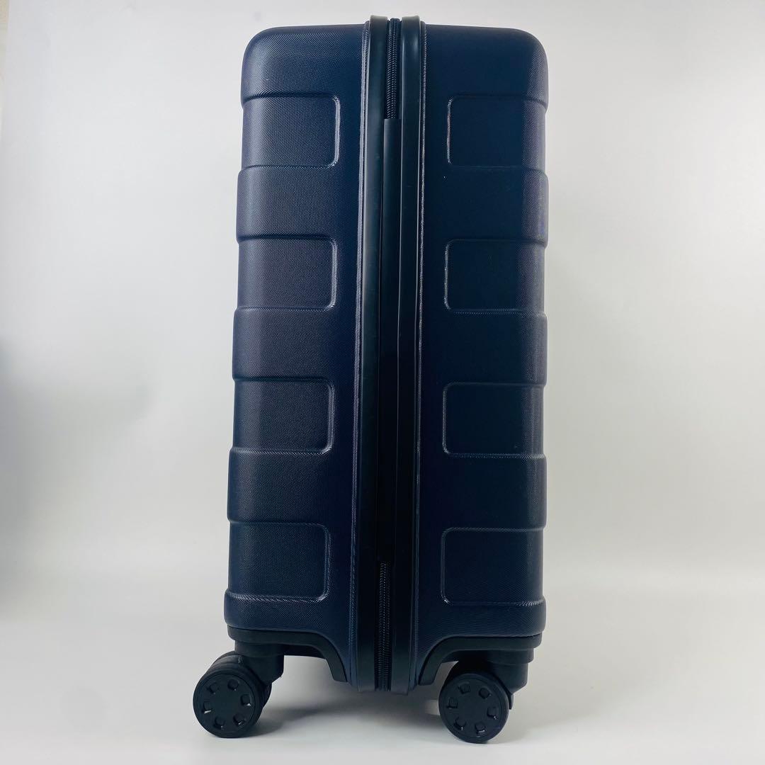 のんのん無印良品スーツケース35Lストッパー付きネイビー機内持ち込み可