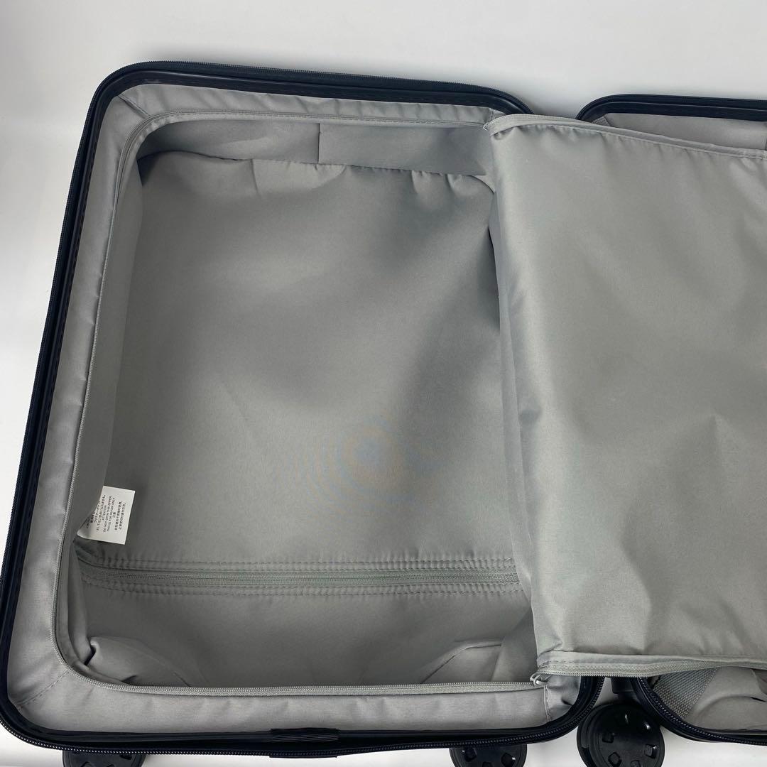 のんのん無印良品スーツケース35Lストッパー付きネイビー機内持ち込み可