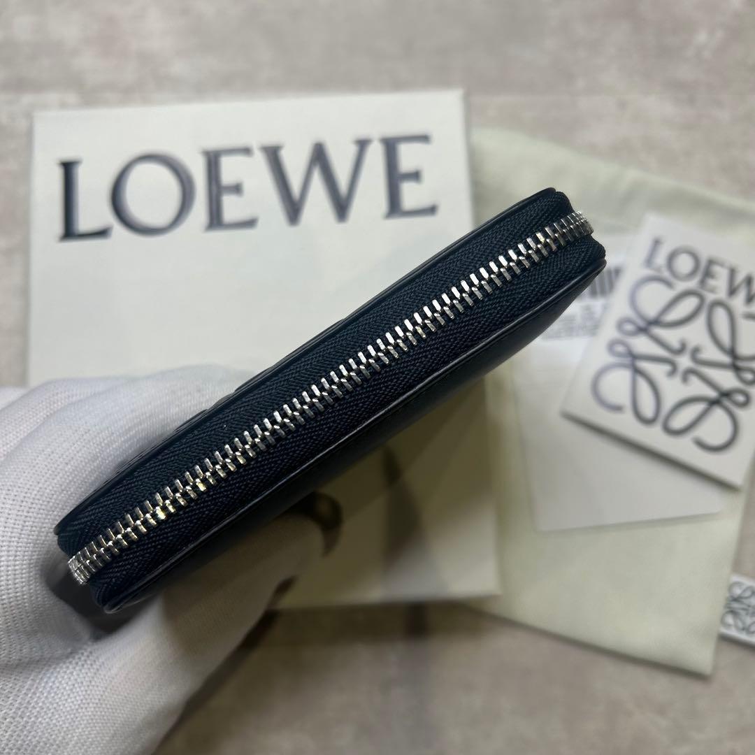 新品同様☆大人気 ロエベ アナグラム ネイビー レザー 財布 男女兼用