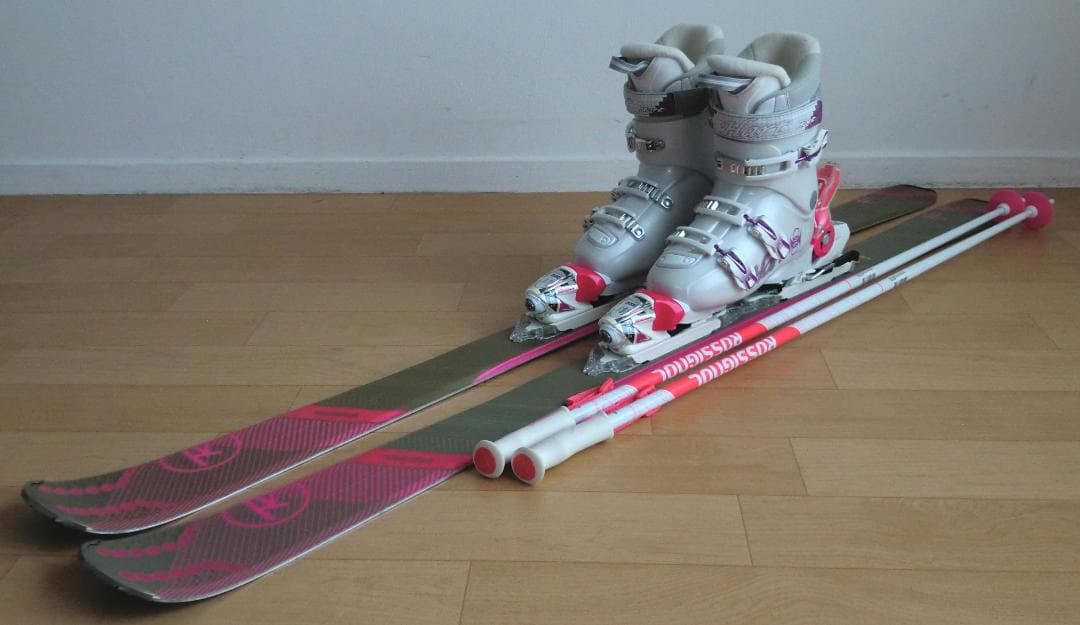 ■■送料無料■ロシニョール■女性用スキー4点セット■板152/靴25■WAX済■