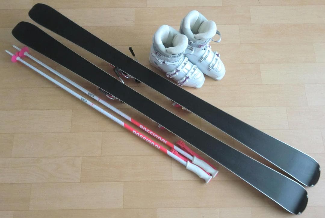 ■■送料無料■ロシニョール■女性用スキー4点セット■板152/靴25■WAX済■