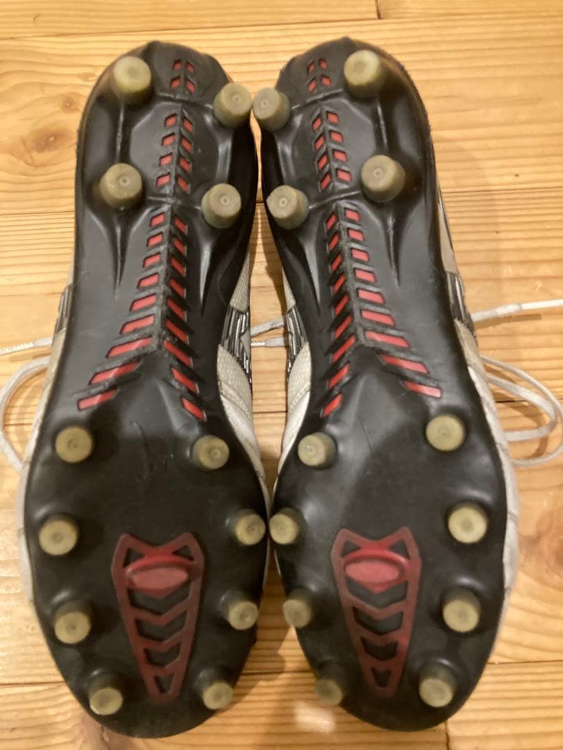 Mizuno Morelia ネオ4β ホワイト