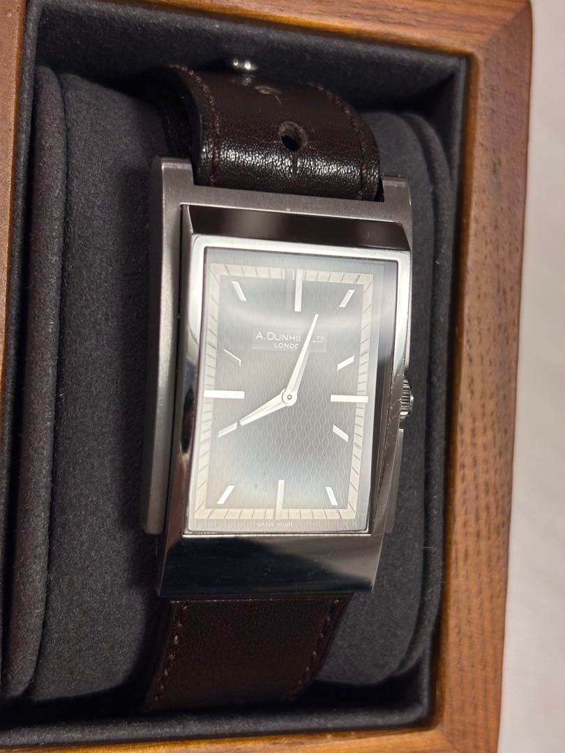 ダンヒル　ドライビングウオッチ　ウェイファー8035 ダークブラウン純正ベルト