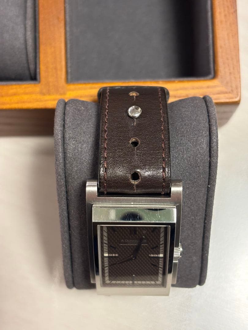 ダンヒル　ドライビングウオッチ　ウェイファー8035 ダークブラウン純正ベルト