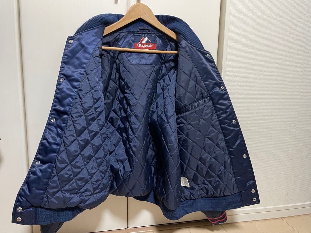 majestic MLB インディアンススタジャン