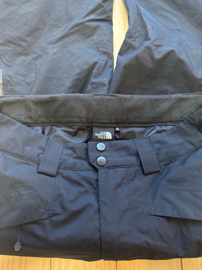 【期間限定掲載】The North Face スノボ・スキーウェア ブラック