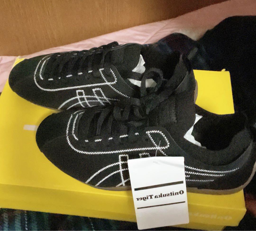 オニツカタイガーフクロウ