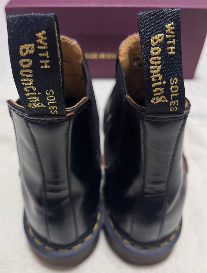 Dr. Martens チェルシーブーツ　サイドゴアブーツ　イギリス製　マーチン