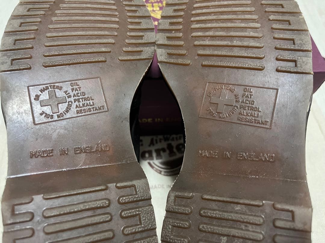 Dr. Martens チェルシーブーツ　サイドゴアブーツ　イギリス製　マーチン