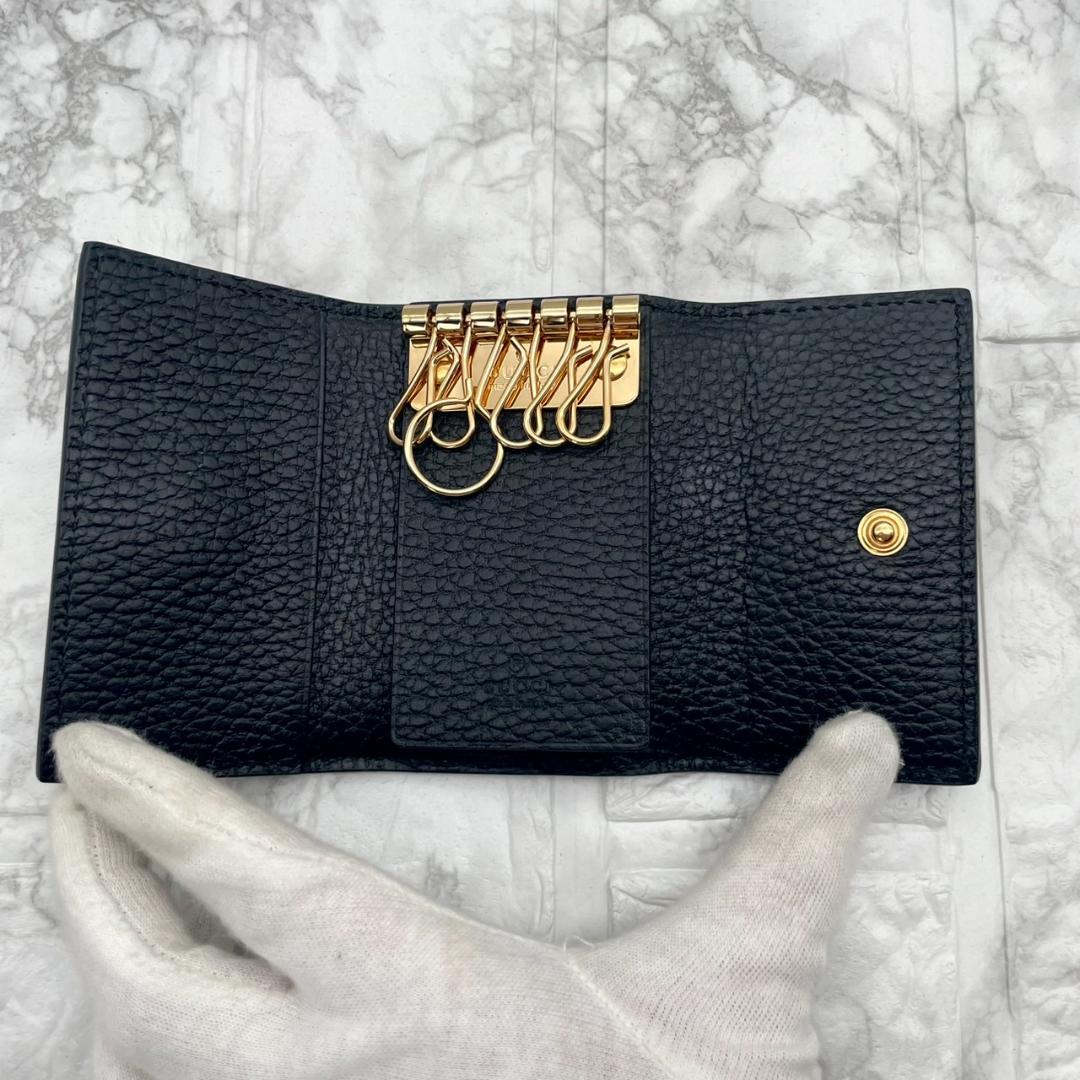 未使用級✨グッチ　GGスプリーム　マーモント　キーケース　ブラック