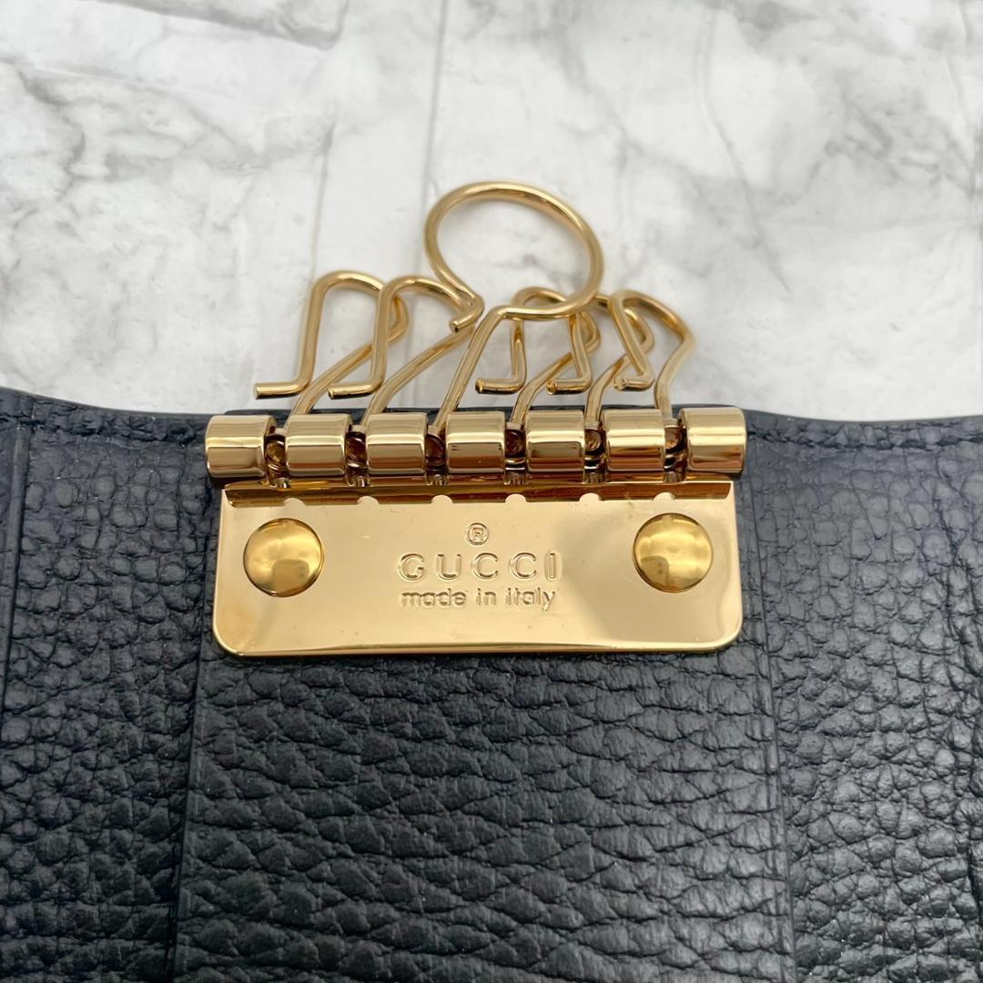 未使用級✨グッチ　GGスプリーム　マーモント　キーケース　ブラック