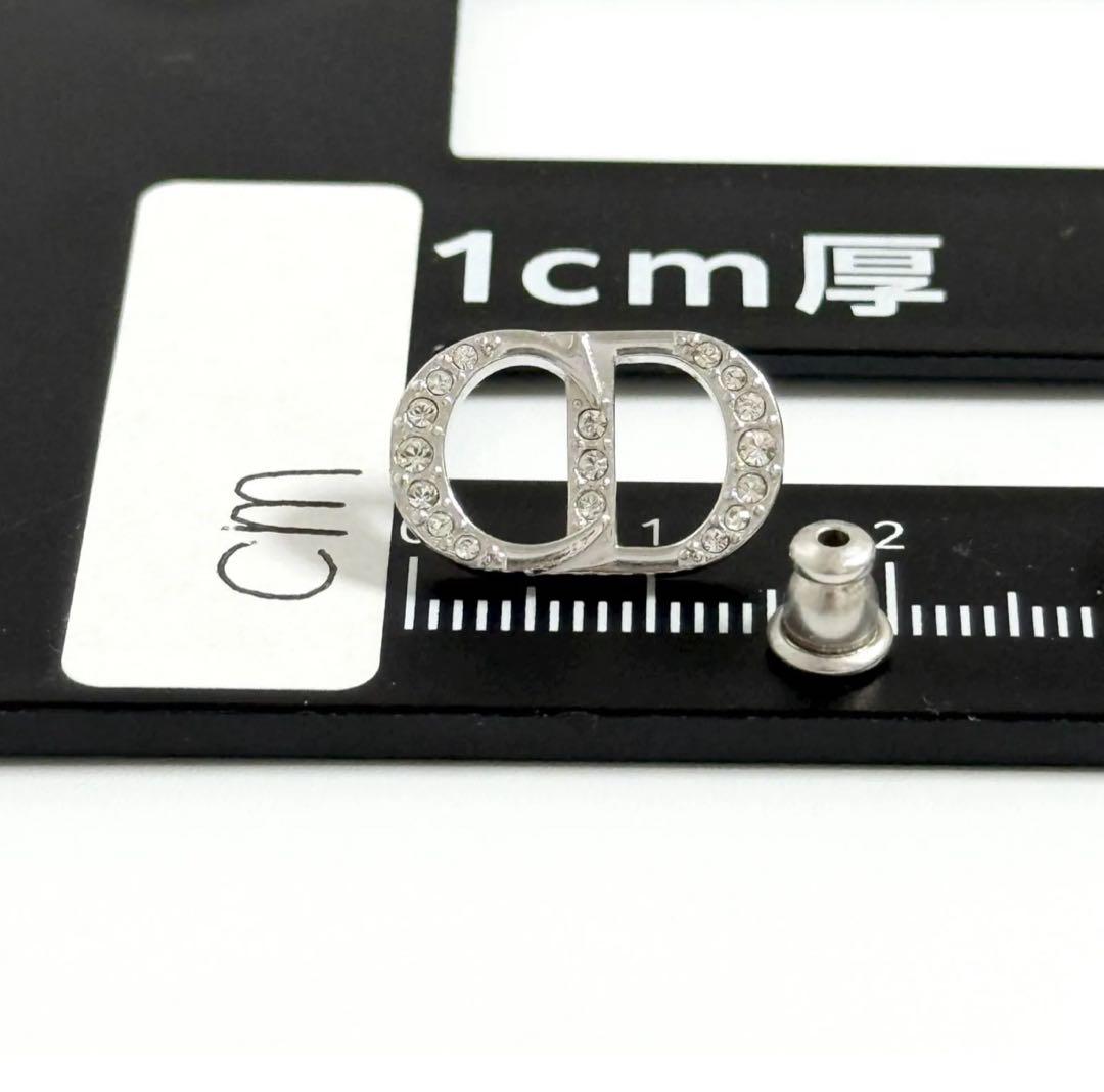 Dior クリスタル ピアス(片耳用)