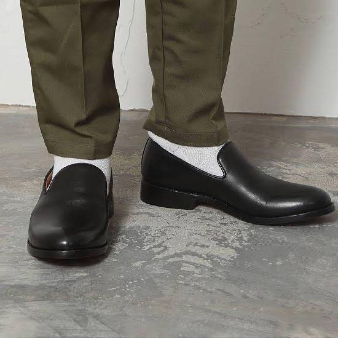 Milton Keynesミルトンキーンズ レザーフラットシューズ ラバーソール