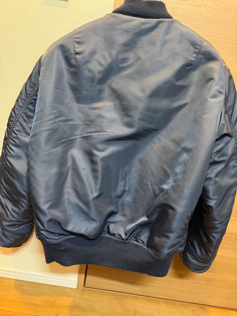 AVIREX MA-1フライトジャケッ