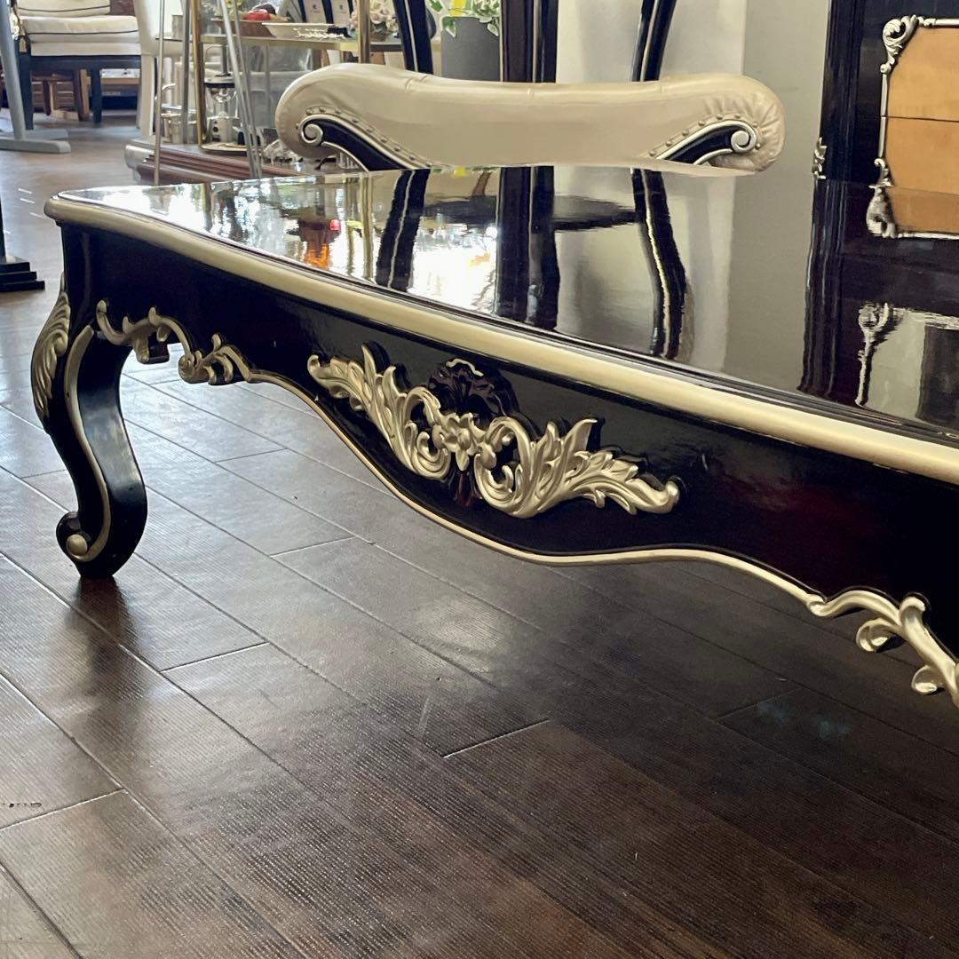 r152r121 ヨーロッパ アンティーク調のクラシックセンターテーブル