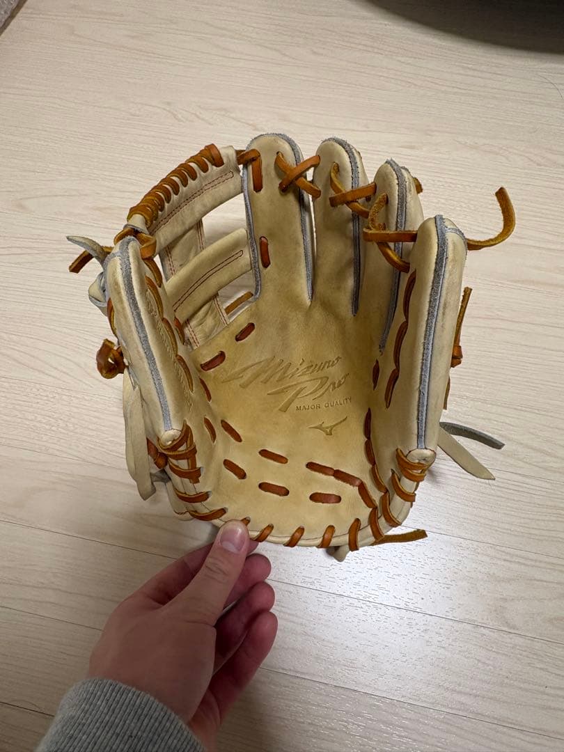 ミズノプロ　硬式内野手グローブ
