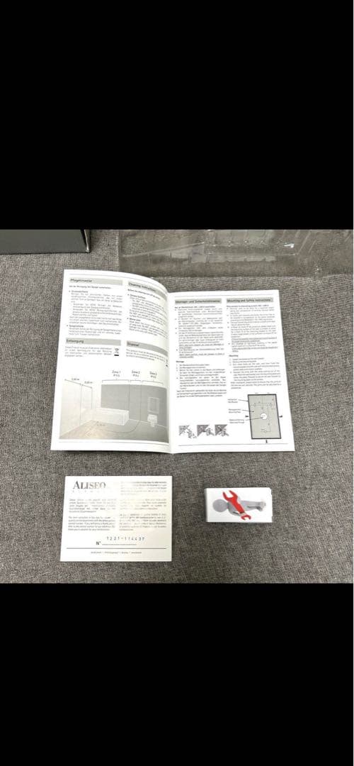 ALISEO 壁付けLEDライト拡大鏡　KANEJIN