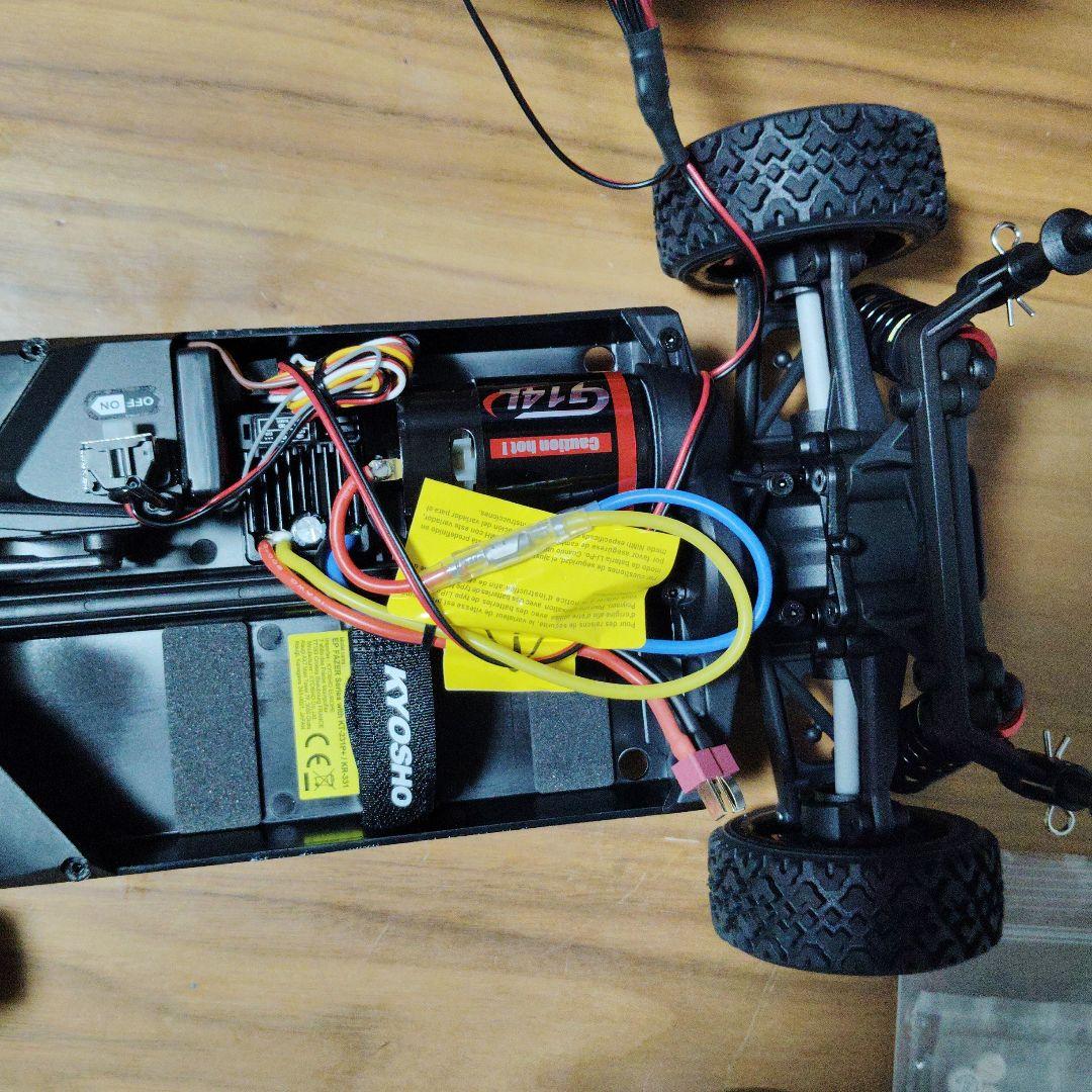 京商 ダットサン240 Z新品 LEDライト 埋め込み　バッテリー、充電器付き！