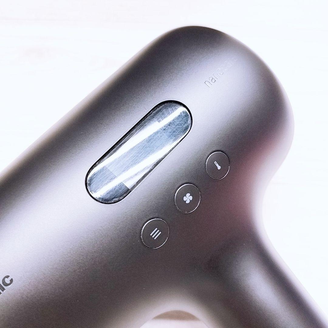 ほぼ未使用☺最新モデルPanasonic ナノケア ドライヤー EH-NC50