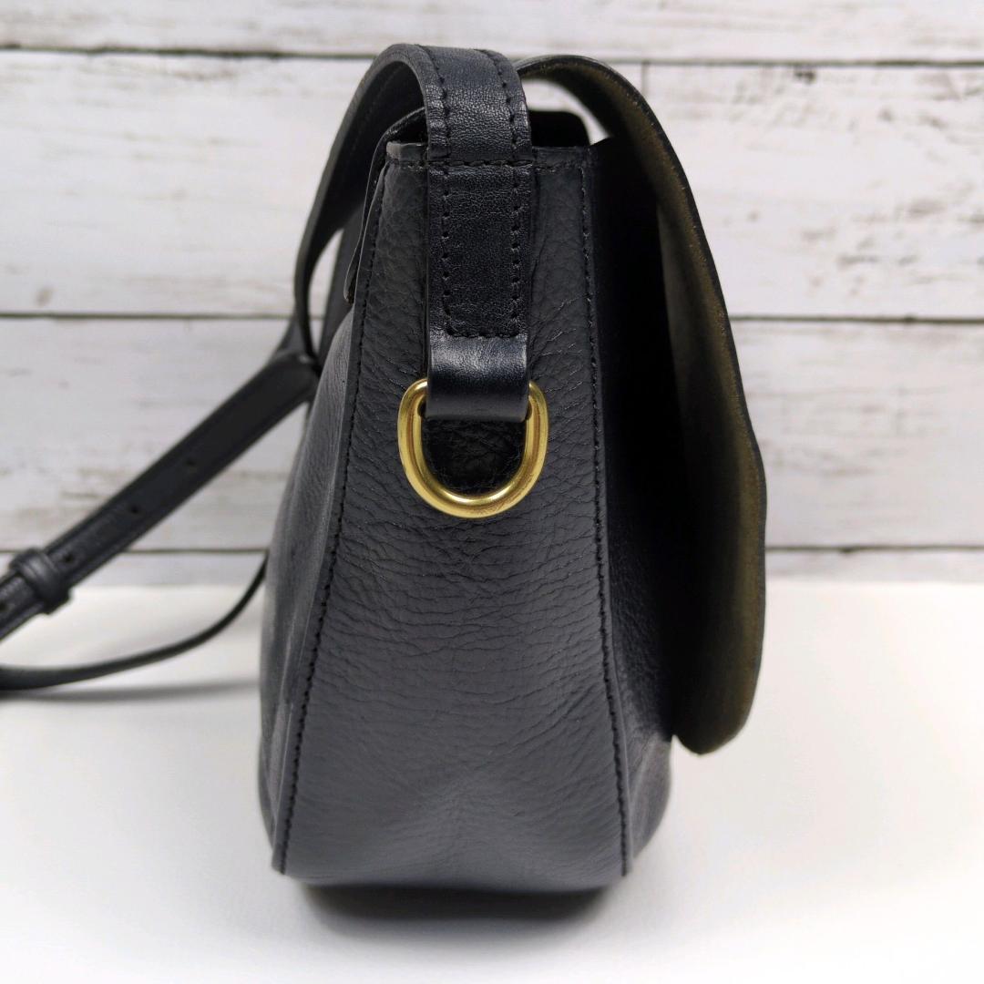 イルビゾンテ ショルダーバッグ ネイビー ハーフムーン 三日月 クロスボディ