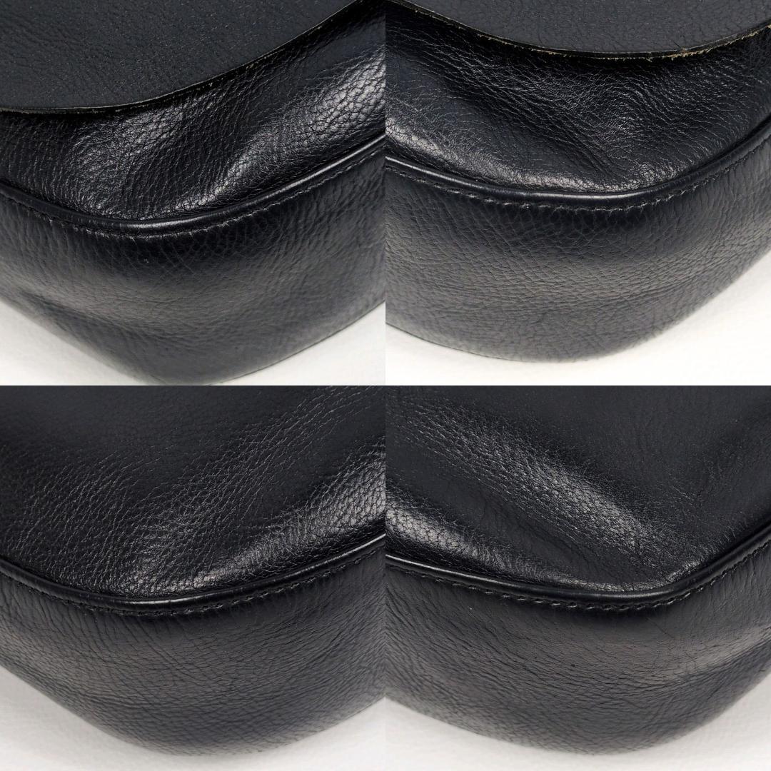 イルビゾンテ ショルダーバッグ ネイビー ハーフムーン 三日月 クロスボディ