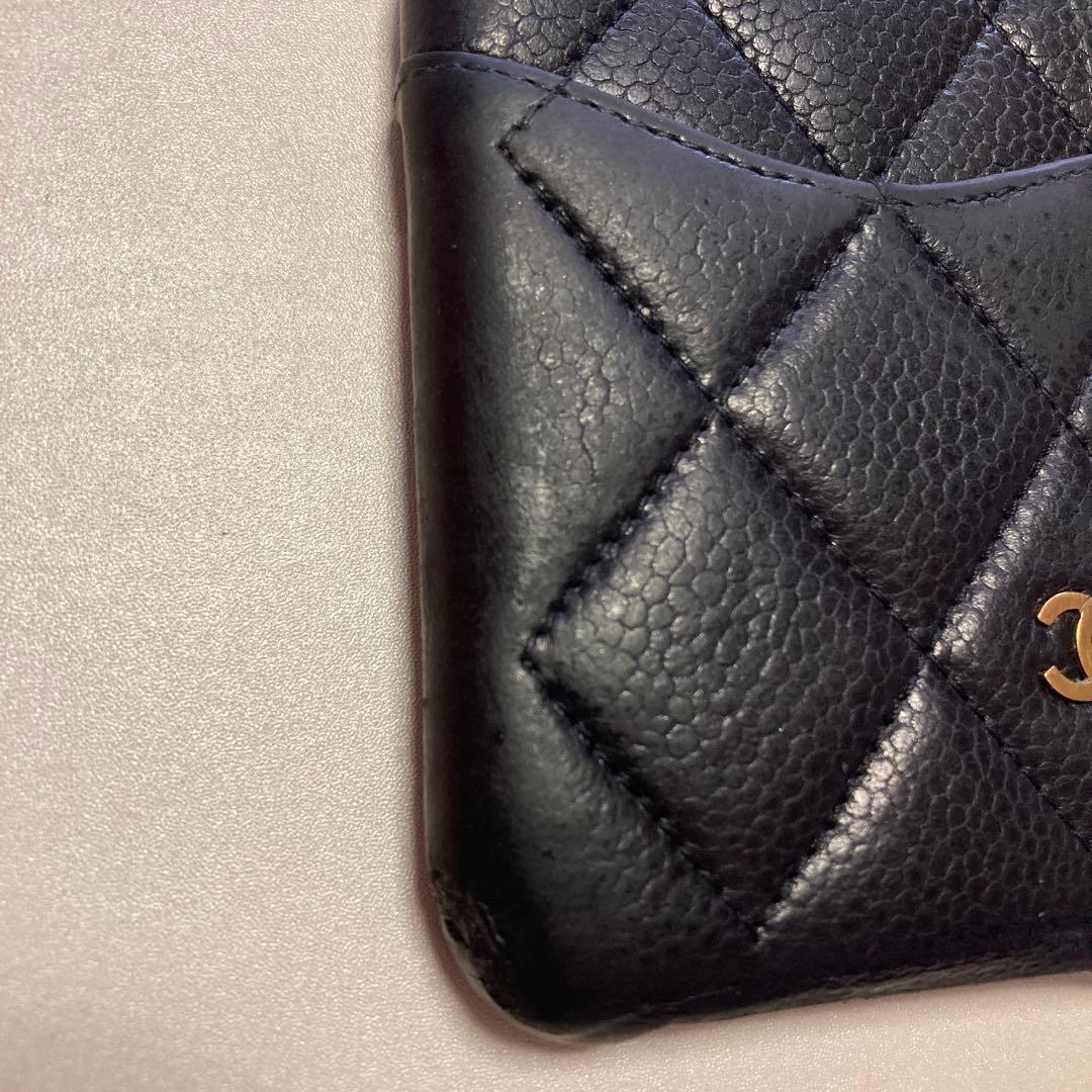 シャネル　マトラッセ キャビアスキン ココマーク iPhone 11Proケース