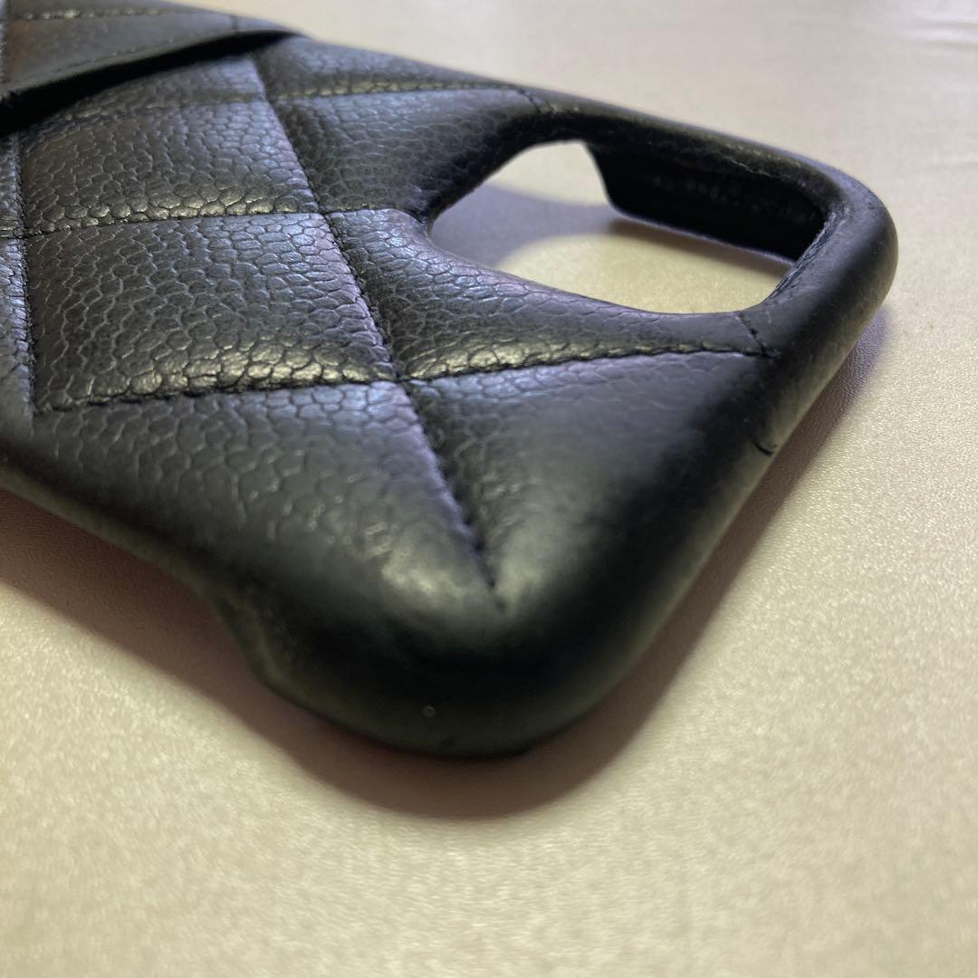 シャネル　マトラッセ キャビアスキン ココマーク iPhone 11Proケース